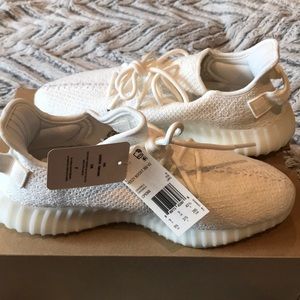 yeezy cream tag